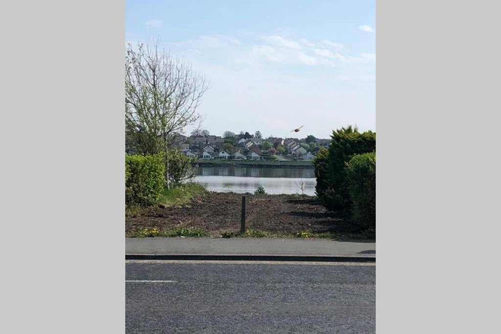 Lake View Galway City Екстериор снимка